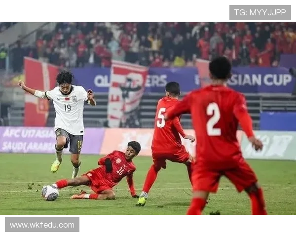 U16国足上半场领先孟加拉国帅惟浩双响邝兆镭频频制造威胁